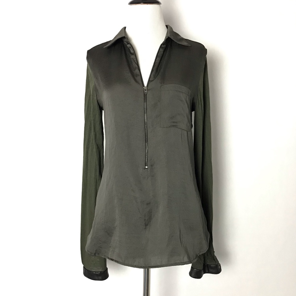 🎁 AMS PURE Black Green Size Small V neck Long sleeve Women’s Top